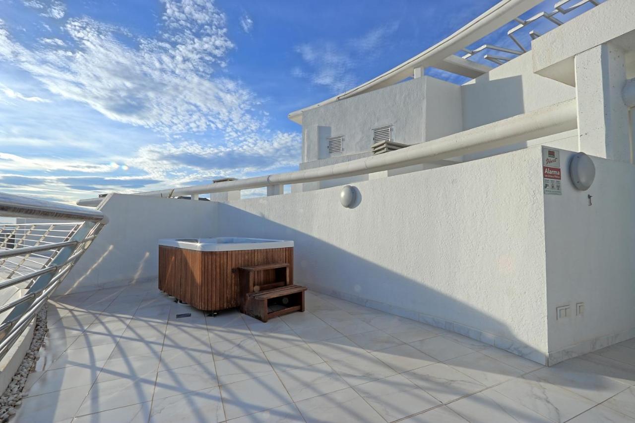 006 - Infinity View Penthouse - Comfortholidays Apartment Arenales del Sol Exterior photo